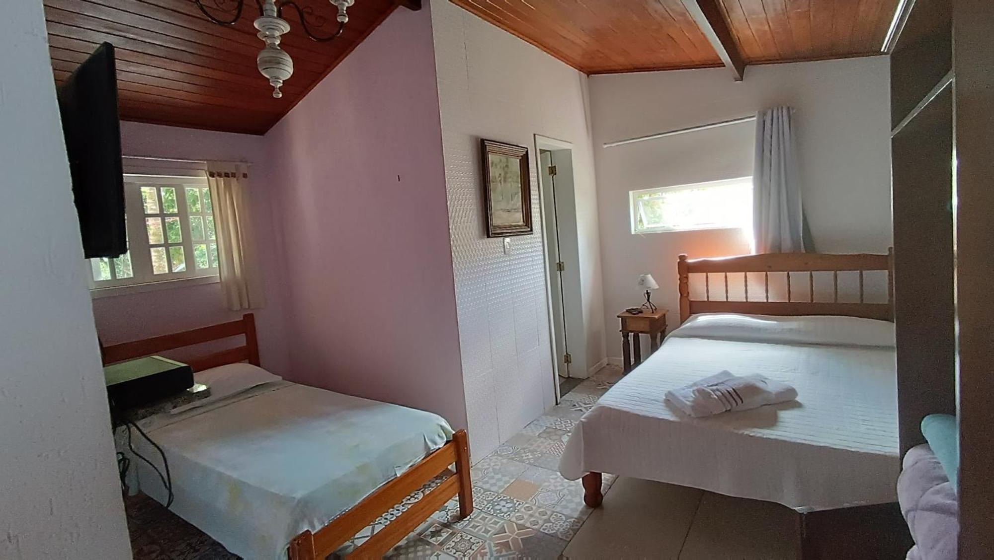 Flats Com Deque, Cozinha E Churrasqueira Conservatoria Ngoại thất bức ảnh